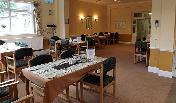 Residential dinning room